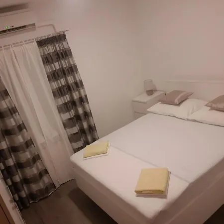 Guesthouse Batinić Makarska